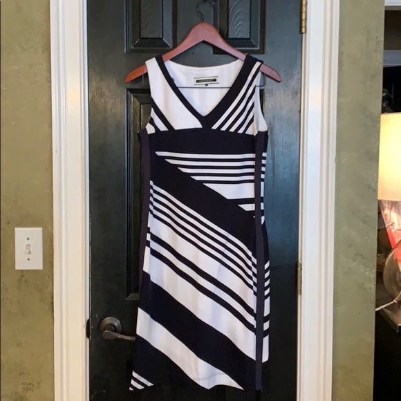 luisa cerano Dresses & Skirts - Luisa Cerano Neiman Marcus midi dress 4